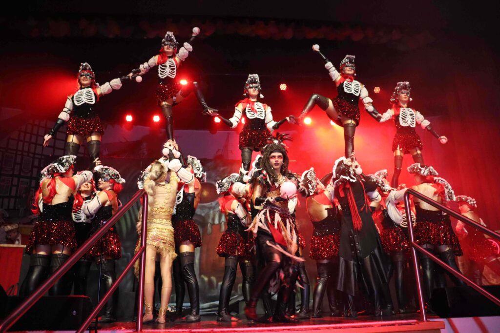 Hebung im Tanz Verflucht